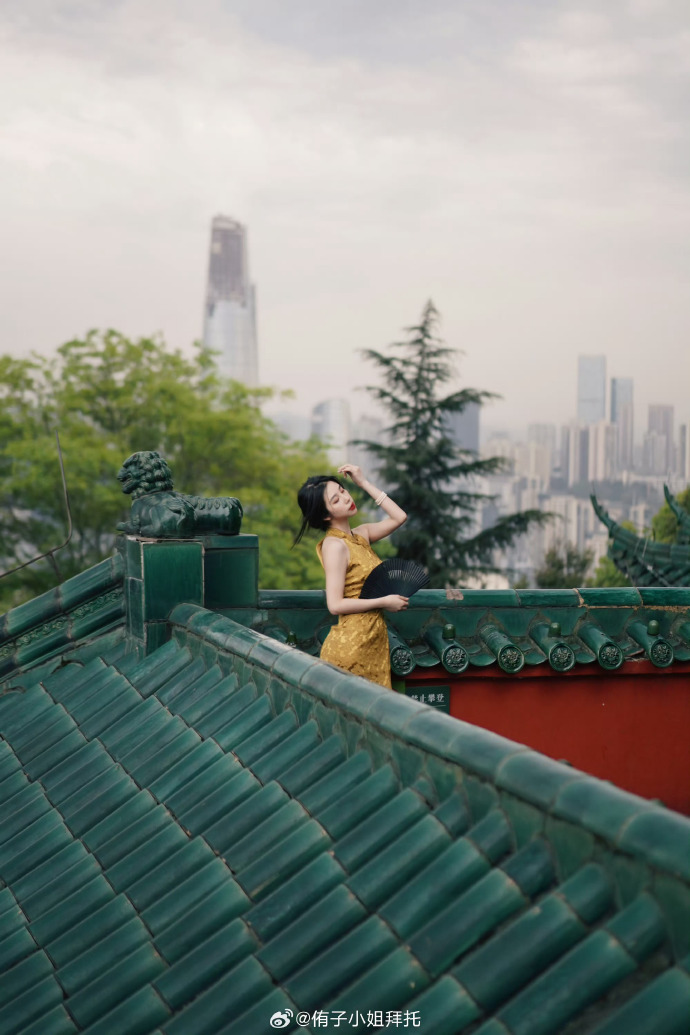 一一 封面